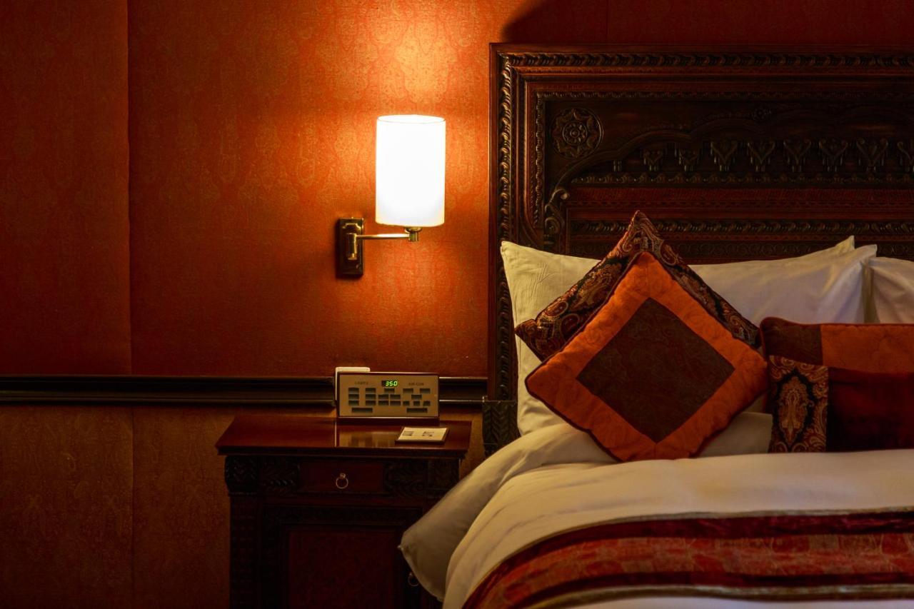 Islamabad Serena Hotel Bagian luar foto