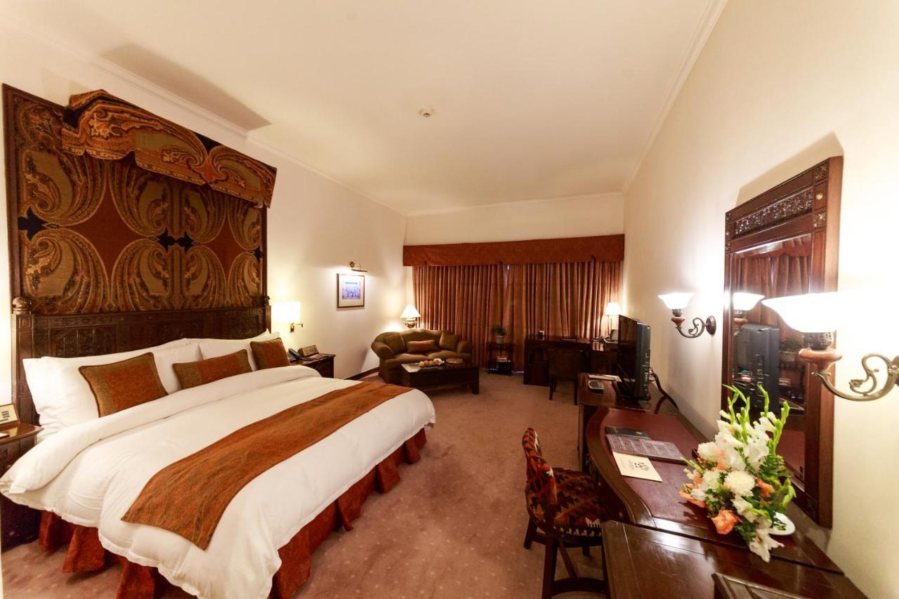 Islamabad Serena Hotel Bagian luar foto